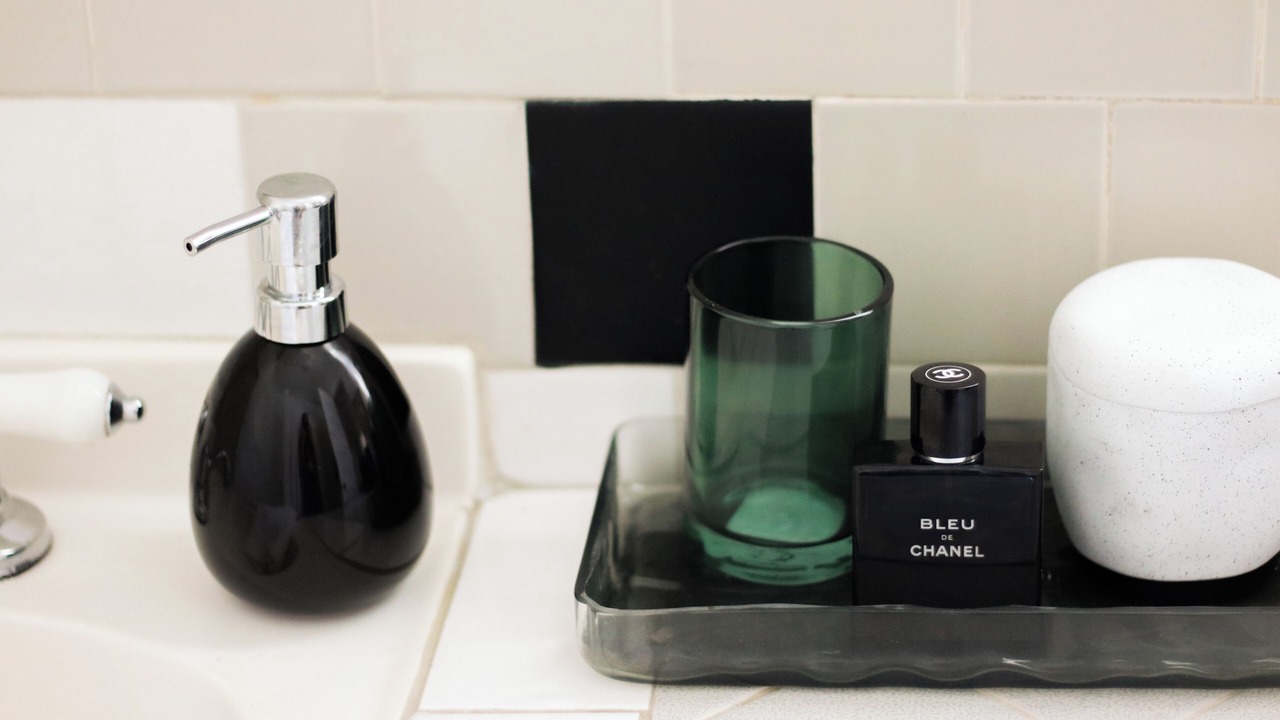Photo of Bathroom in Alamitos Beach