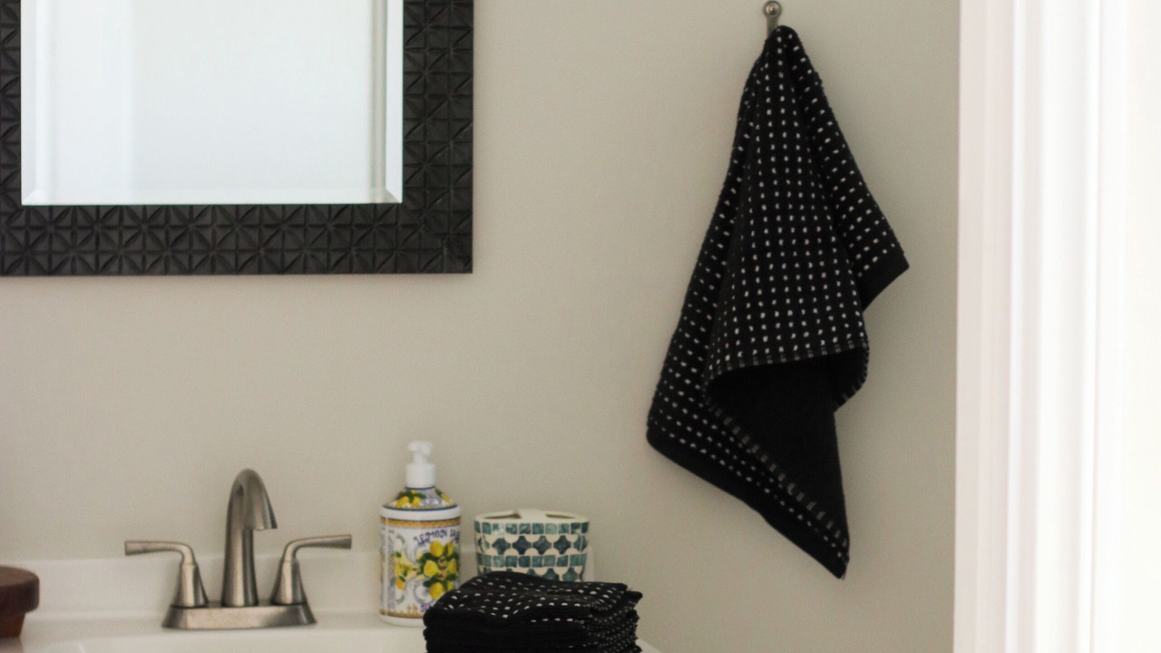 Photo of Bathroom in Alamitos Beach