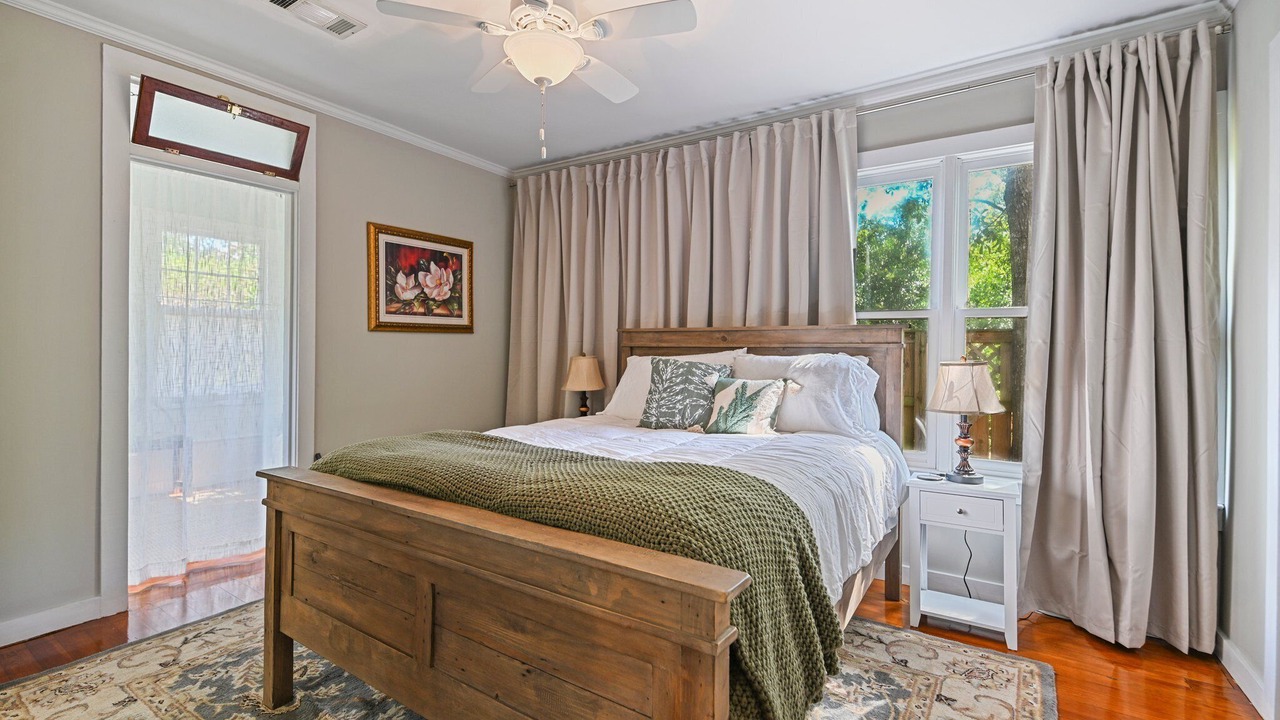 Photo of Bedroom in Montgomery