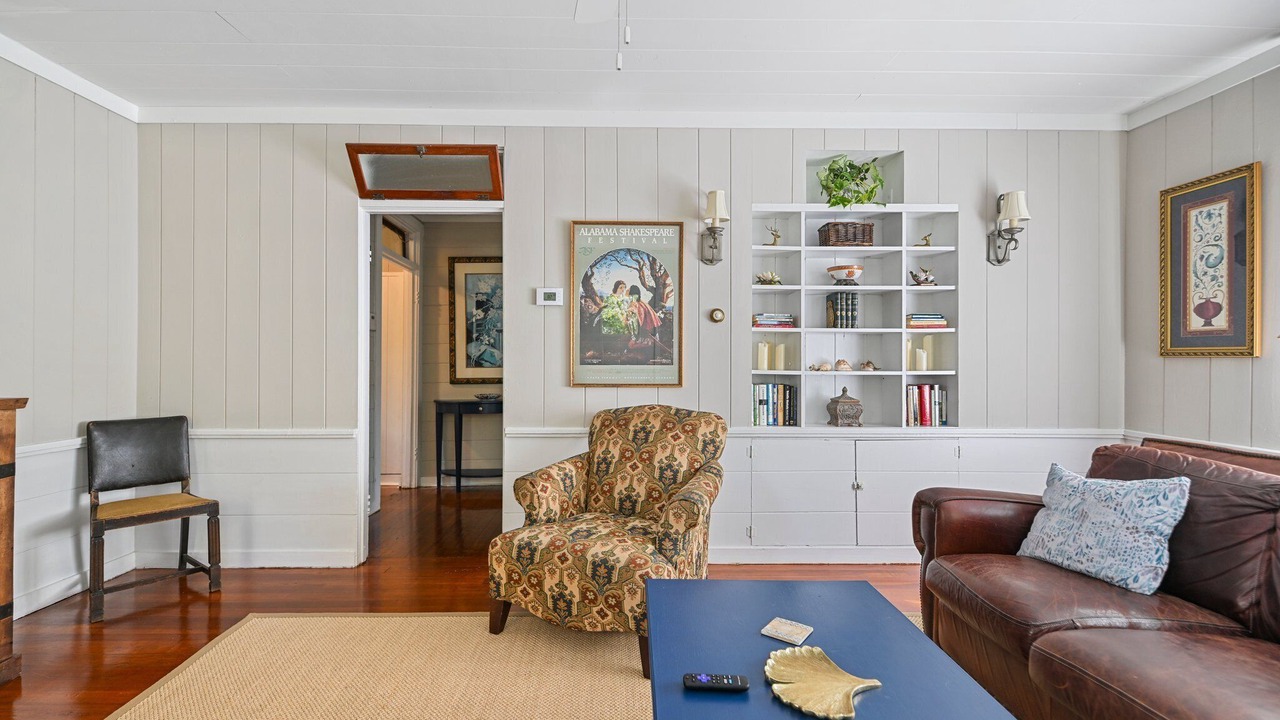 Photo of Livingroom in Montgomery