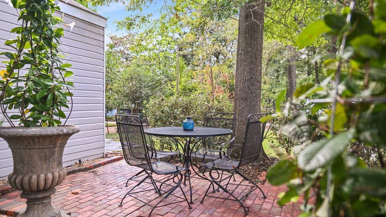 Photo of Outdoor in Montgomery