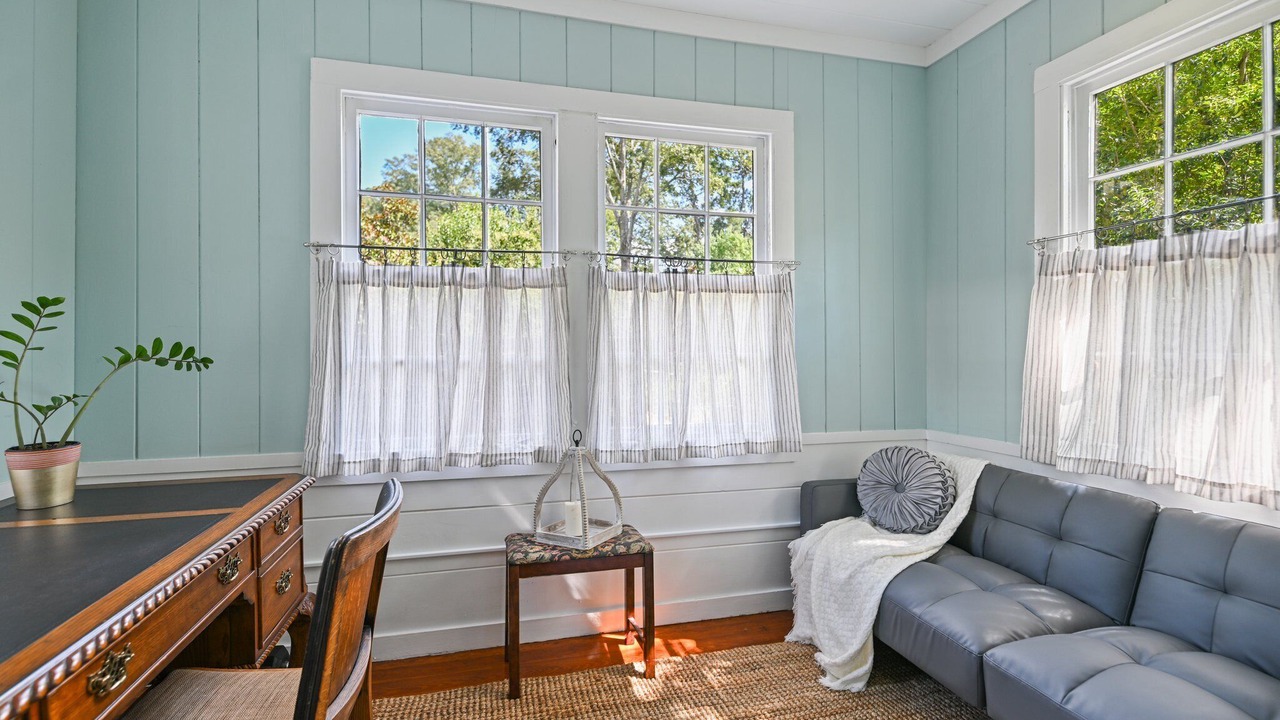 Photo of Livingroom in Montgomery