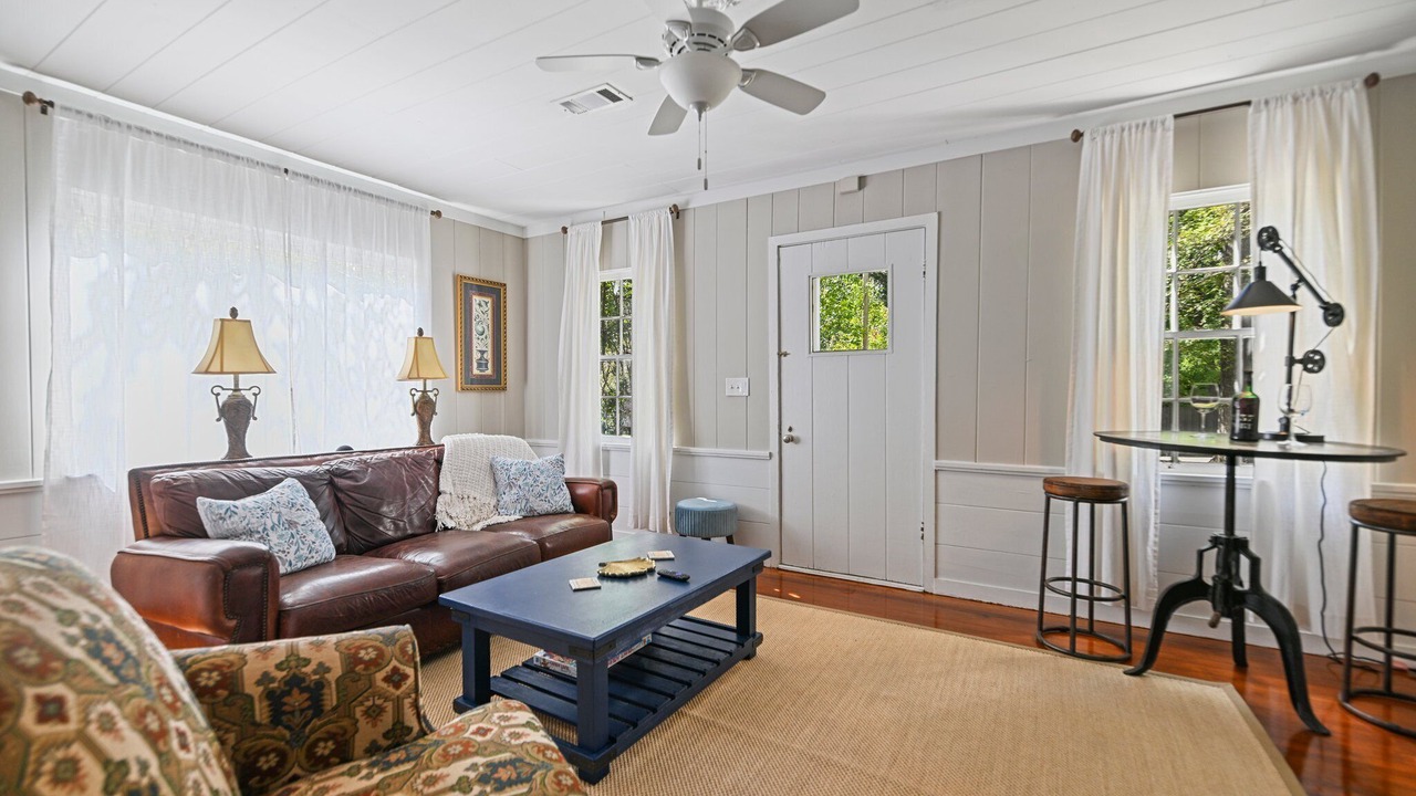 Photo of Livingroom in Montgomery