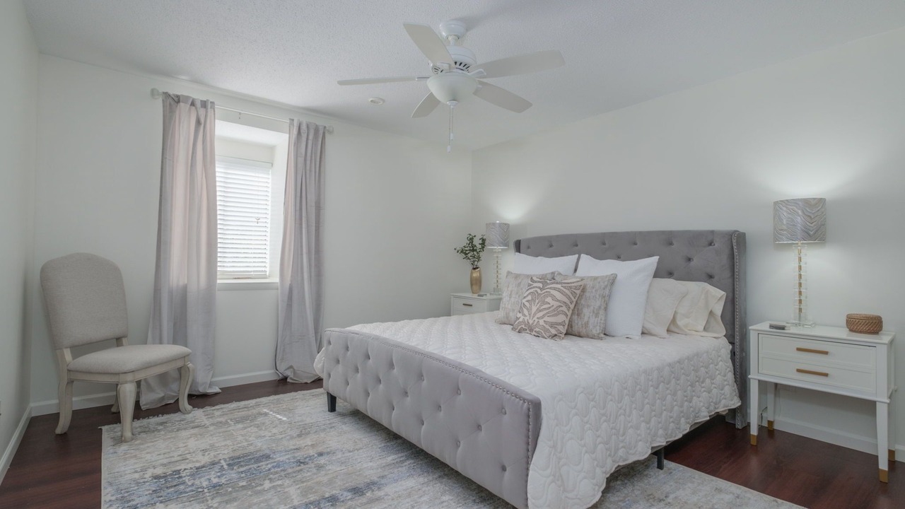Photo of Bedroom in Crestline Heights