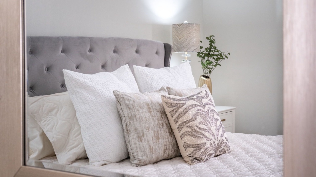 Photo of Bedroom in Crestline Heights