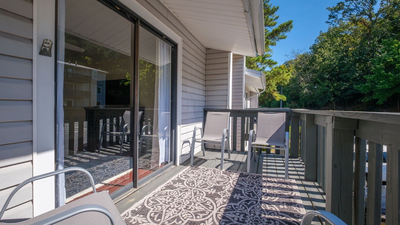 Photo of Patio Balcony in Crestline Heights