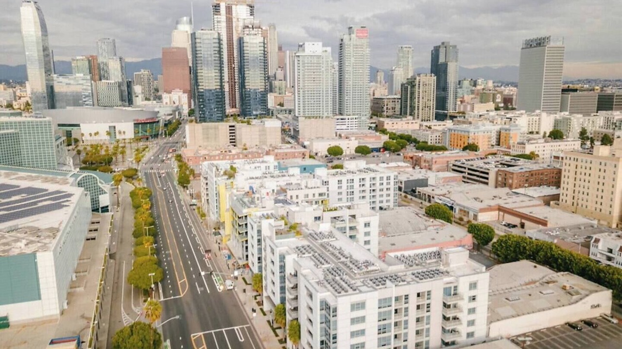 Photo of Others in Los Angeles