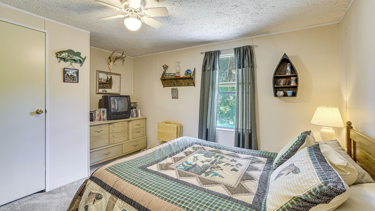 Photo of Bedroom in Catherine