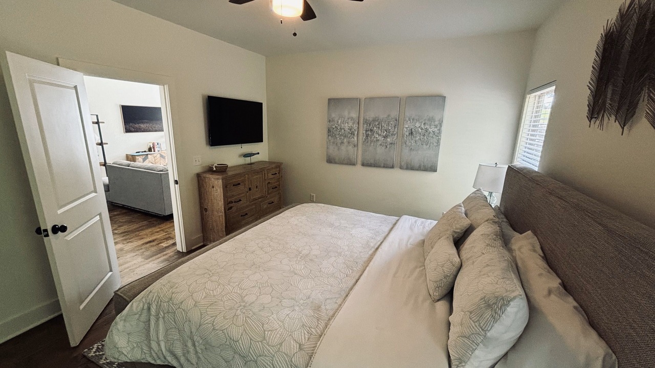 Photo of Bedroom in Tallassee