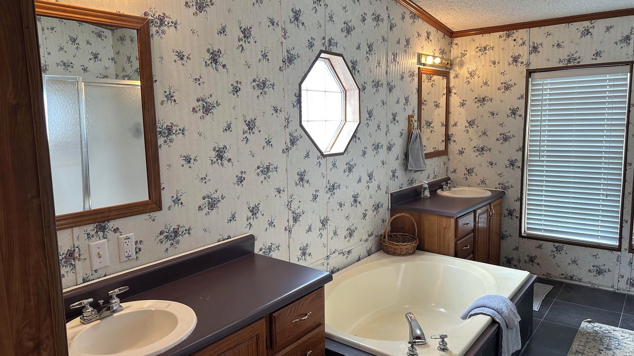 Photo of Bathroom in Clopton