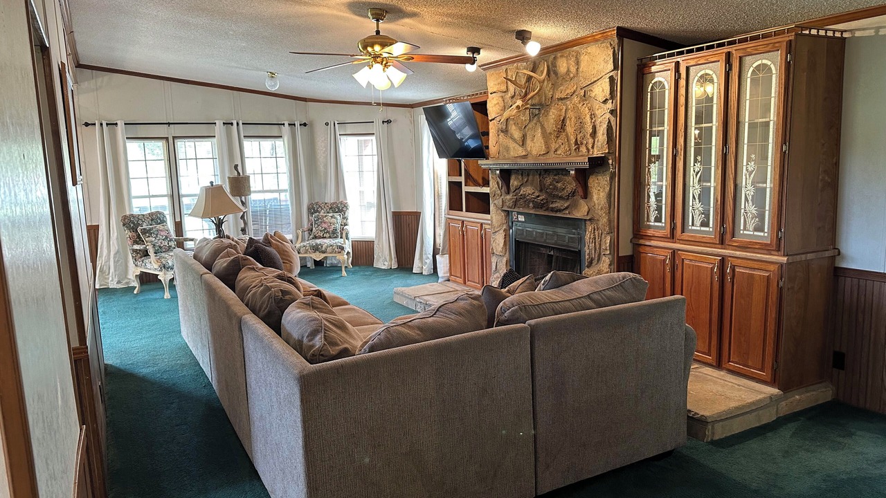 Photo of Livingroom in Clopton