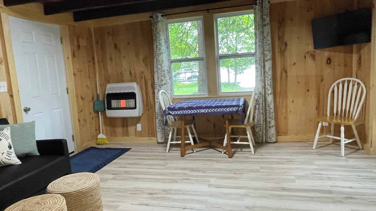 Photo of Livingroom in Rushford Lake