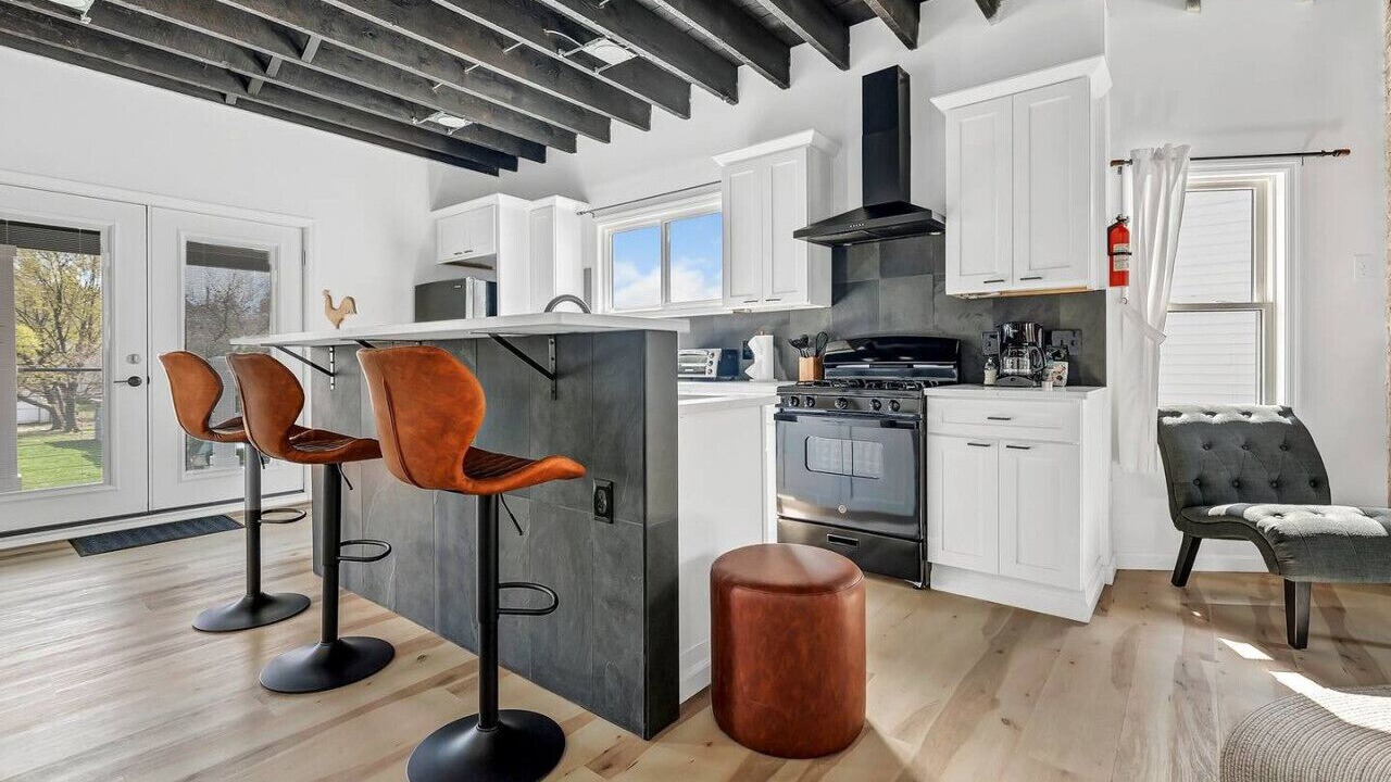 Photo of Kitchen in Lakeview