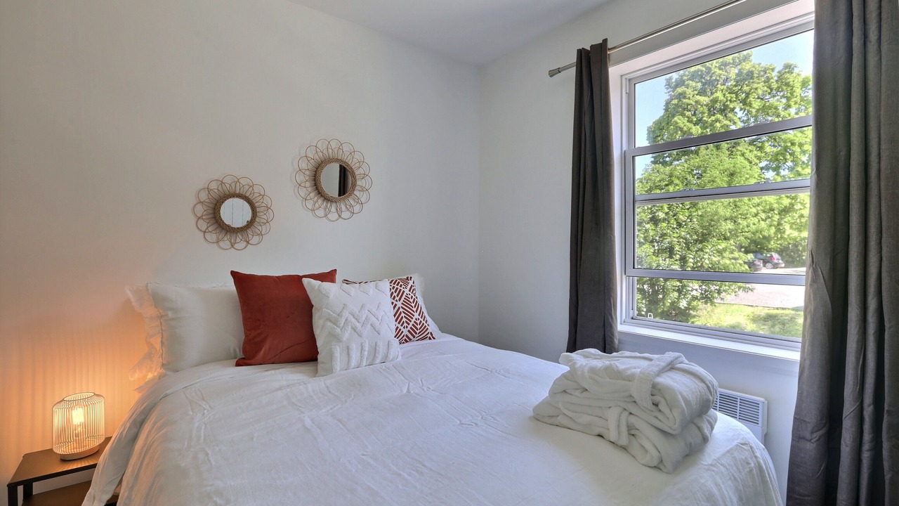 Photo of Bedroom in Desjardins
