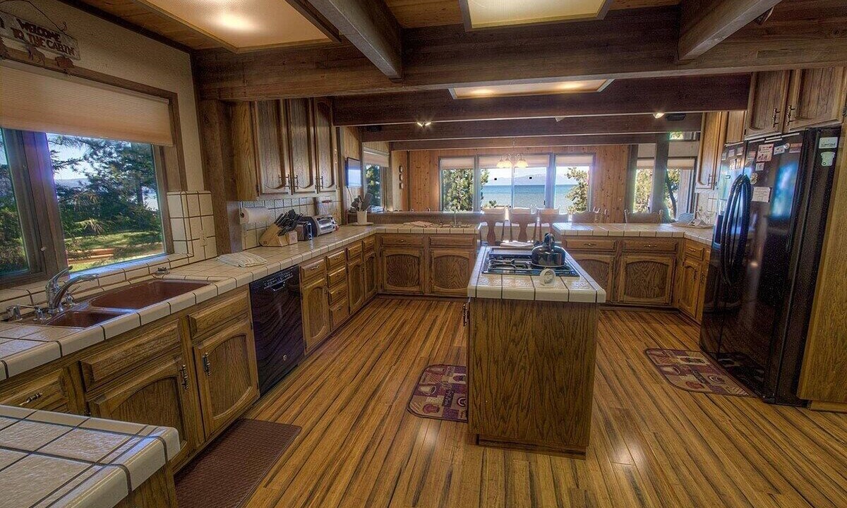 Photo of Kitchen in Al Tahoe