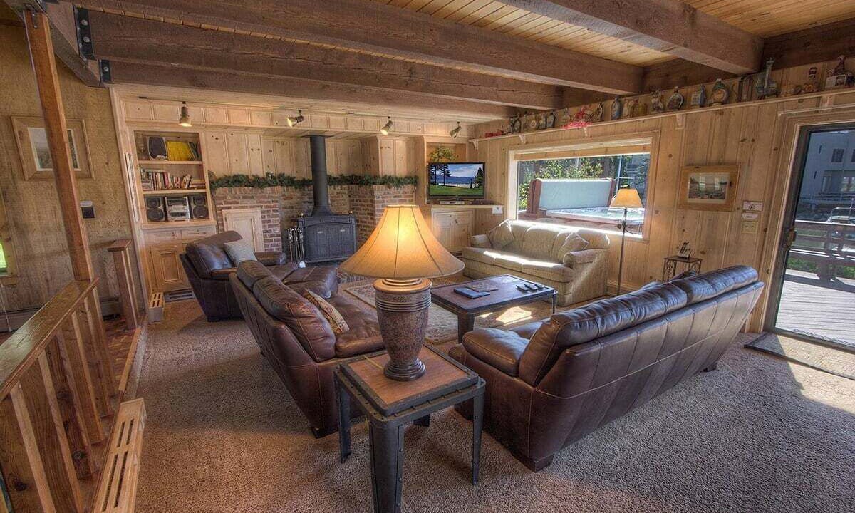 Photo of Bedroom in Tahoe Keys