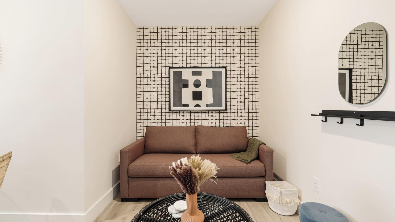 Photo of Livingroom in Midtown