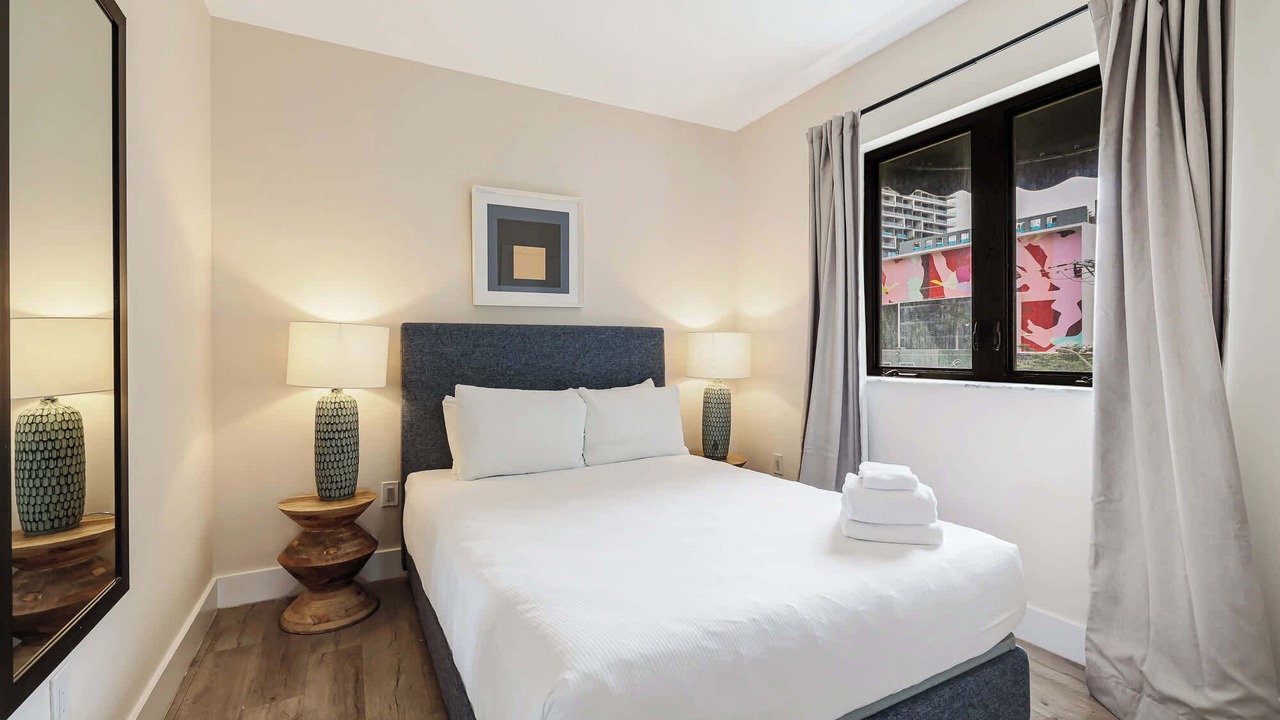 Photo of Bedroom in Midtown