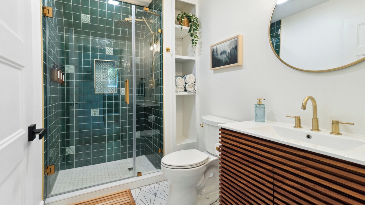 Photo of Bathroom in Valois