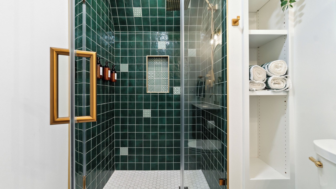 Photo of Bathroom in Valois