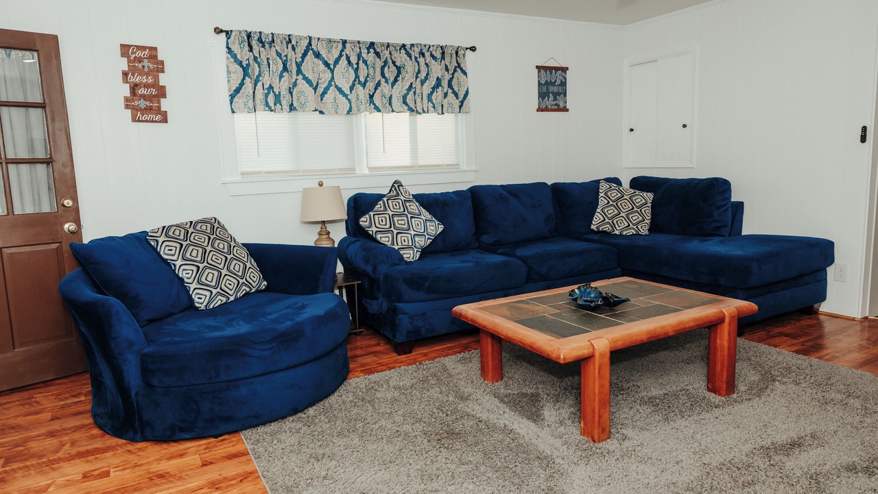 Photo of Livingroom in Northport