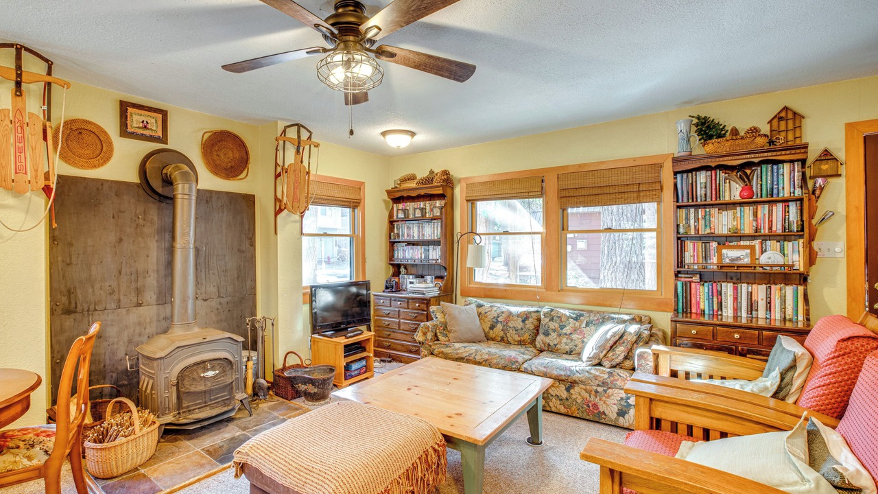 Photo of Bedroom in Tahoma