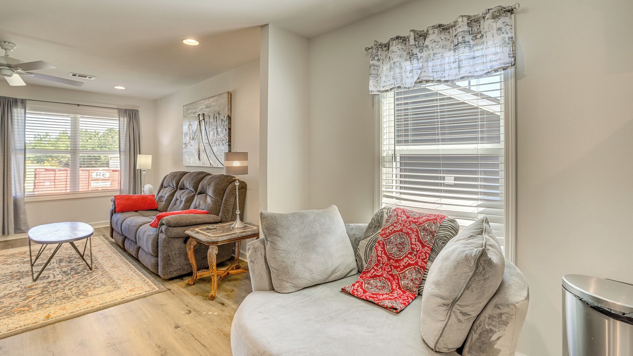 Photo of Livingroom in Duncanville