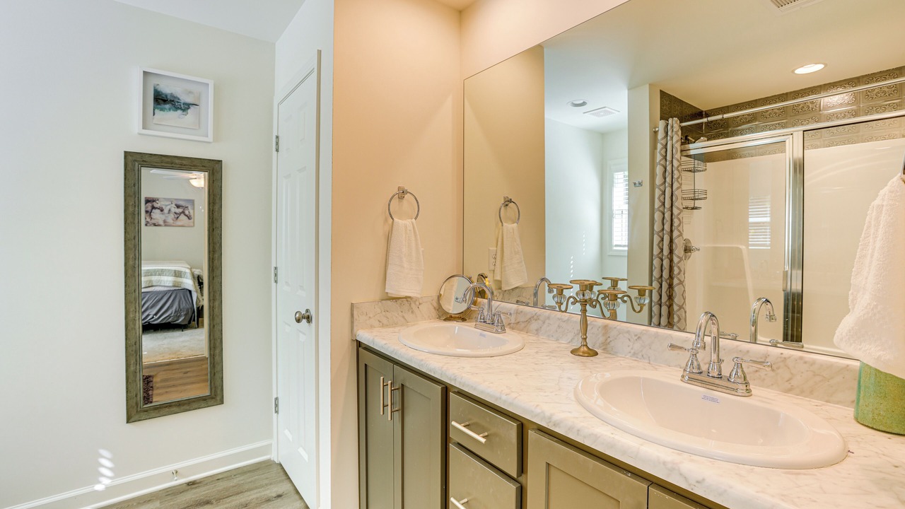 Photo of Bathroom in Duncanville