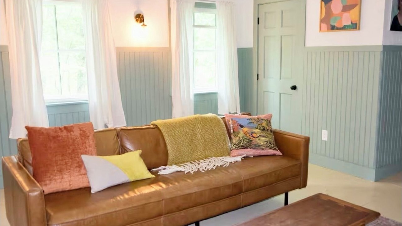 Photo of Livingroom in Kingston