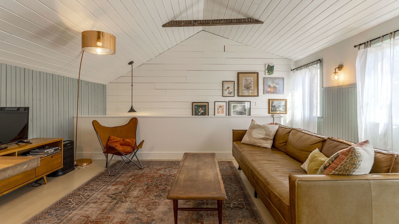 Photo of Bedroom in Kingston