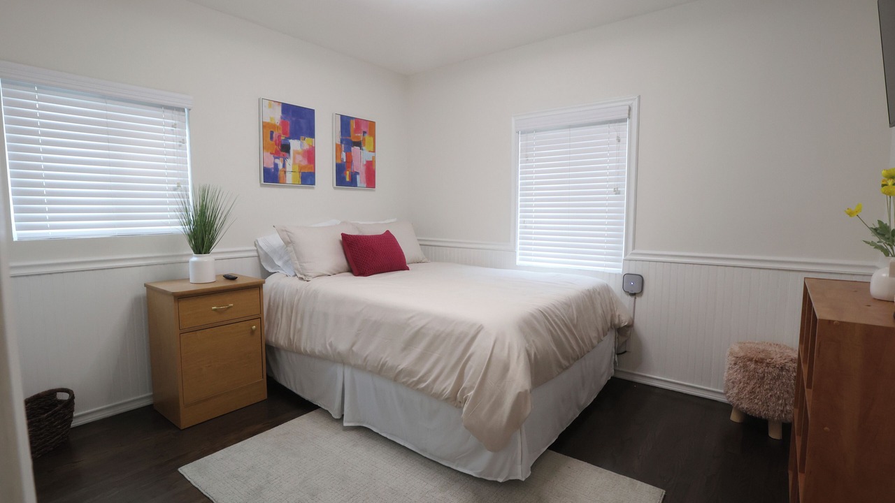 Photo of Bedroom in Los Angeles