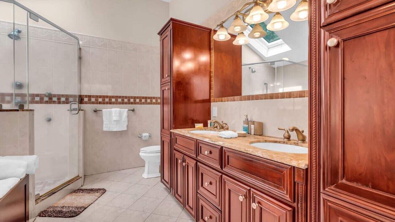 Photo of Bathroom in Airmont
