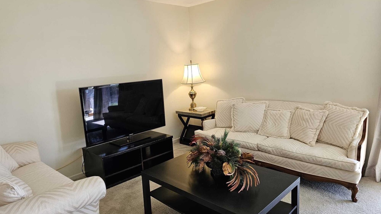 Photo of Livingroom in Williamsville