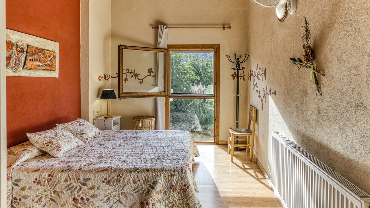 Photo of Bedroom in Santa Margarida de Bianya