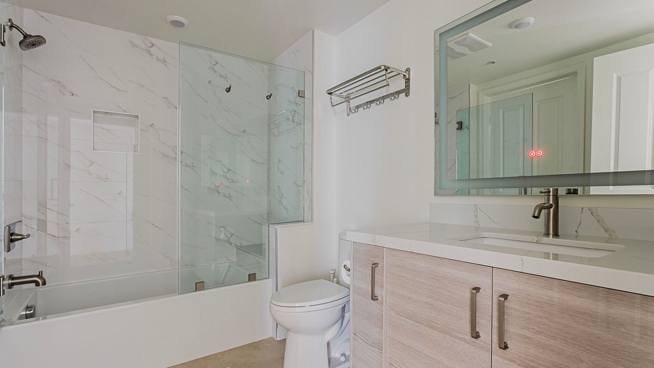 Photo of Bathroom in Little Armenia