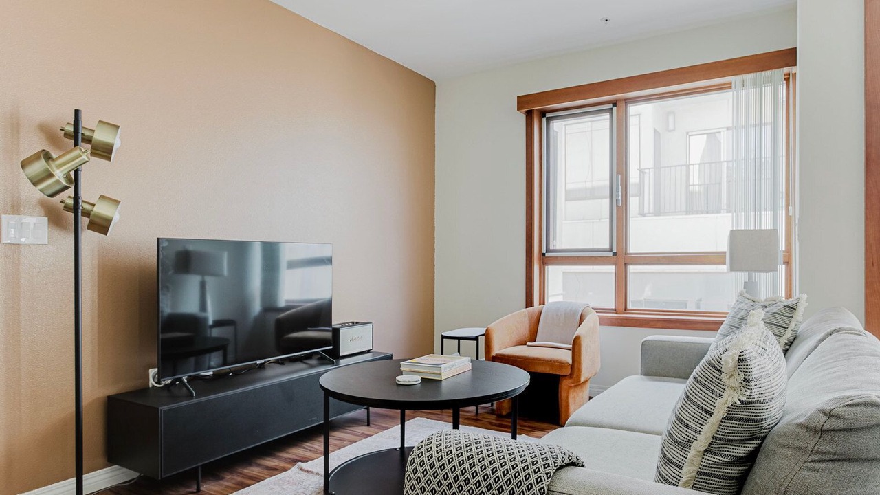 Photo of Livingroom in Little Armenia
