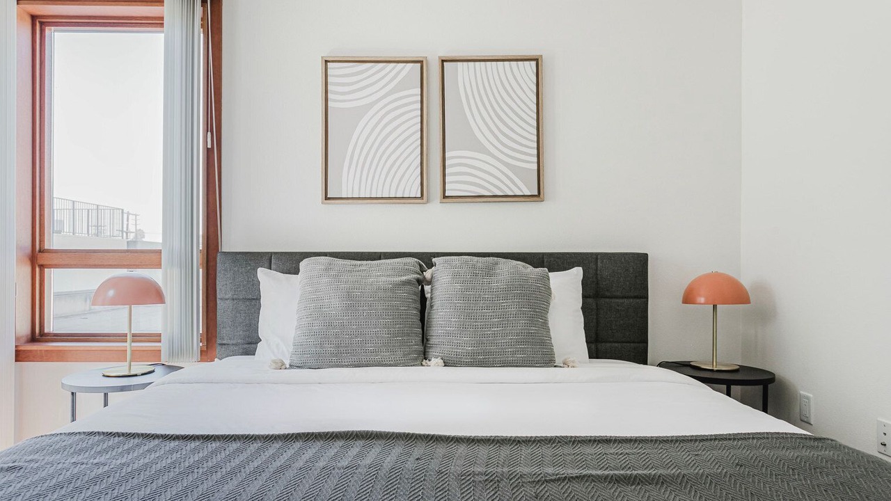 Photo of Bedroom in Little Armenia
