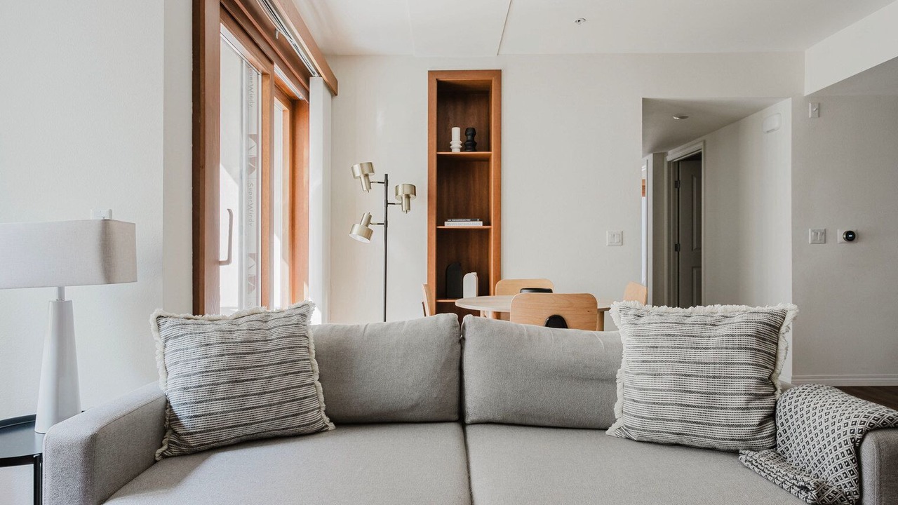 Photo of Livingroom in Little Armenia