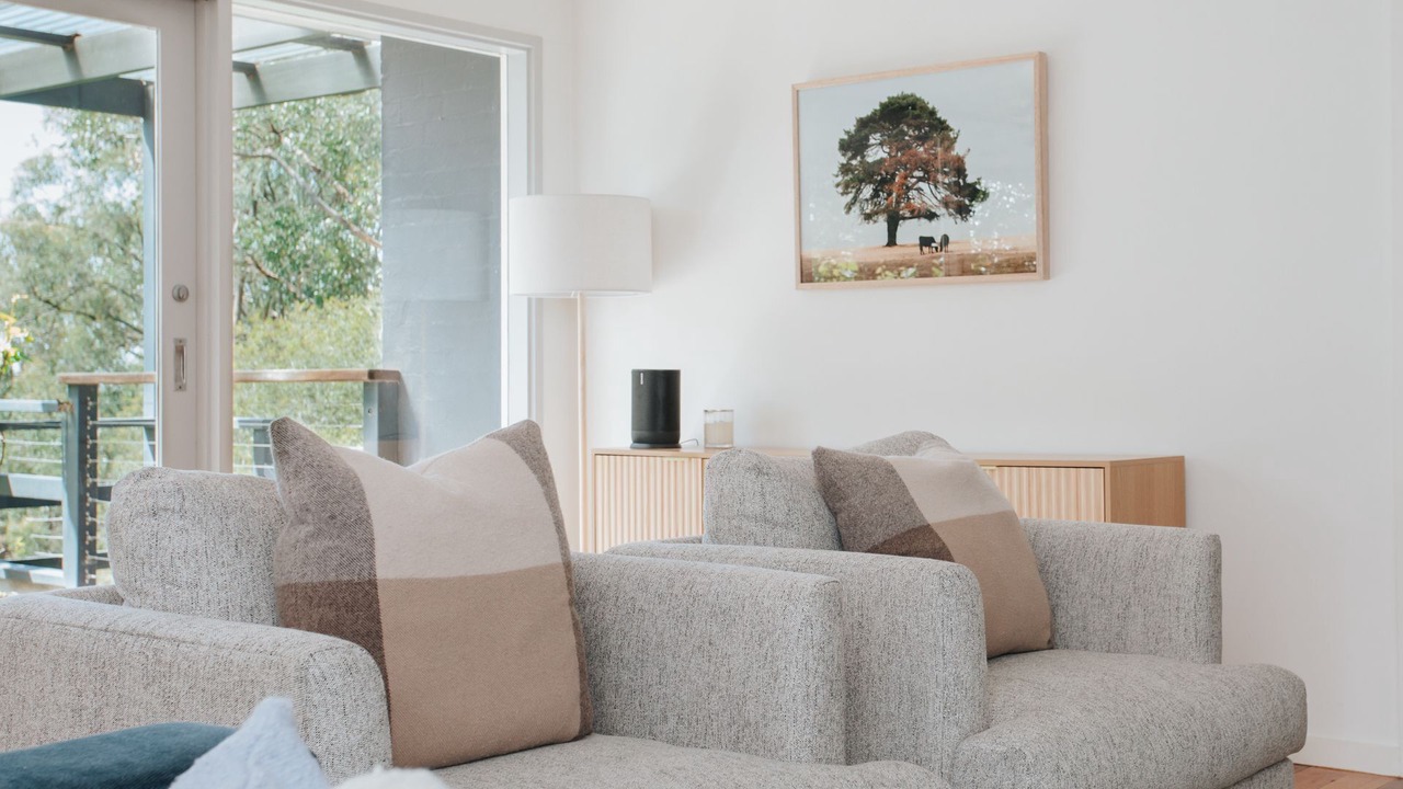 Photo of Livingroom in Red Hill South
