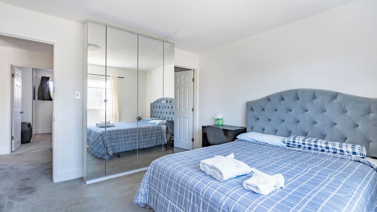 Photo of Bedroom in Central Berkeley