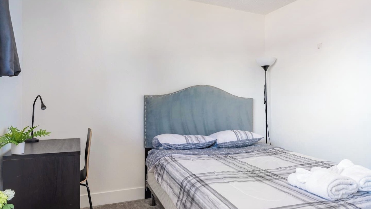 Photo of Bedroom in Central Berkeley