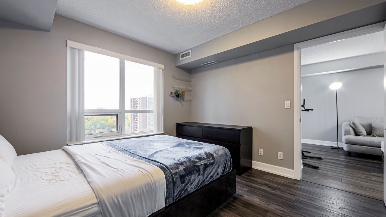 Photo of Bedroom in Etobicoke