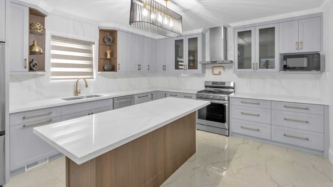 Photo of Kitchen in Halton Regional Municipality