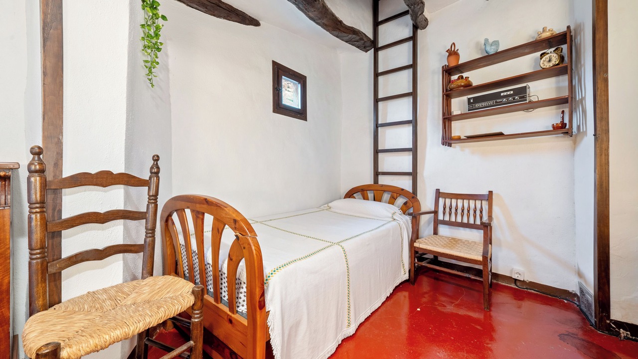 Photo of Bedroom in La Pobla de Cervoles