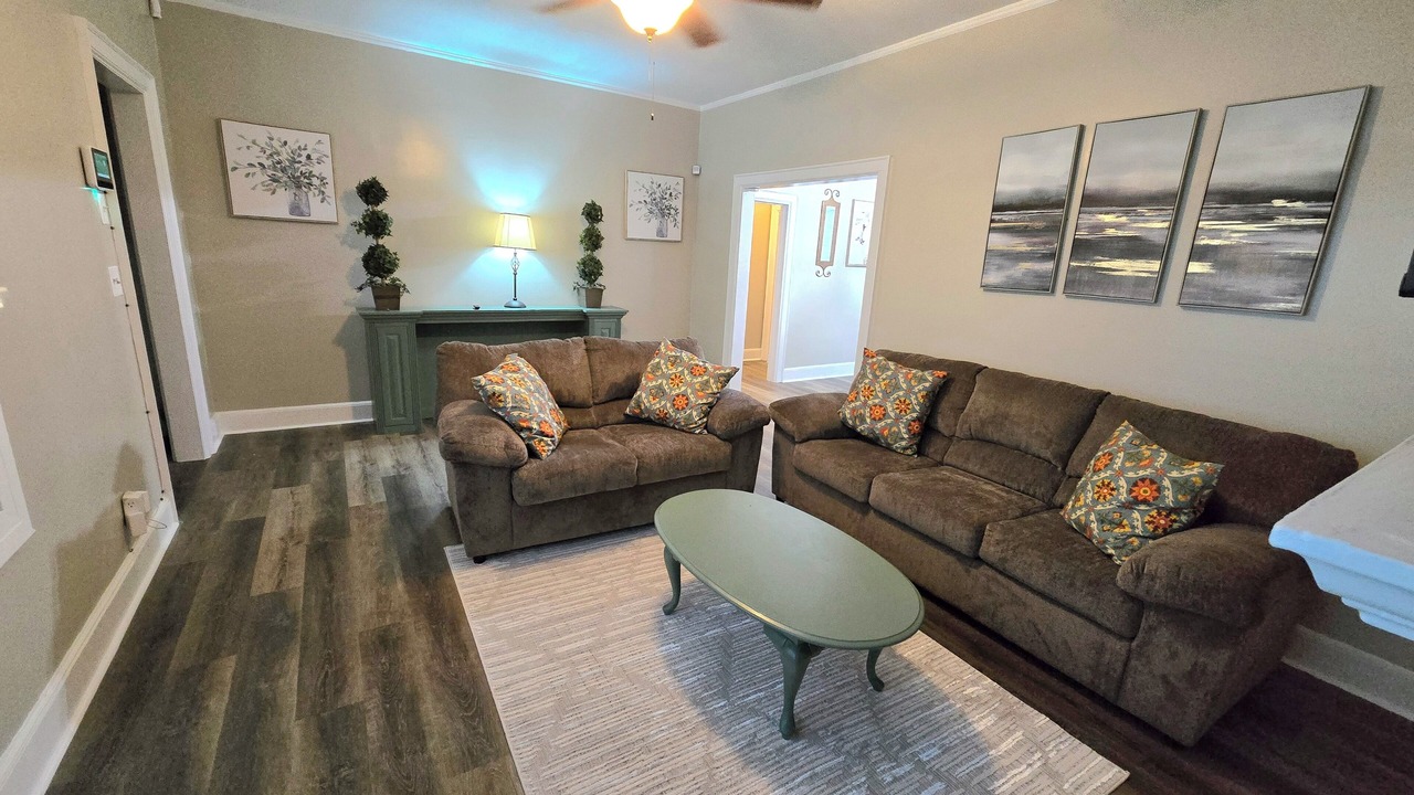Photo of Livingroom in Montgomery