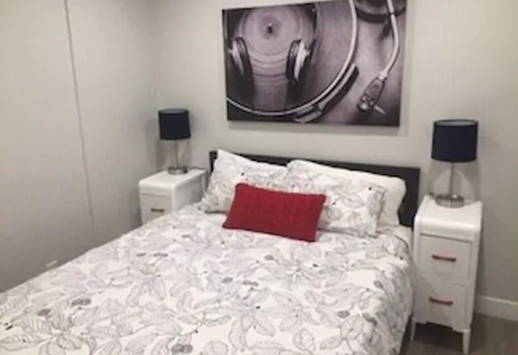 Photo of Bedroom in Valley Village