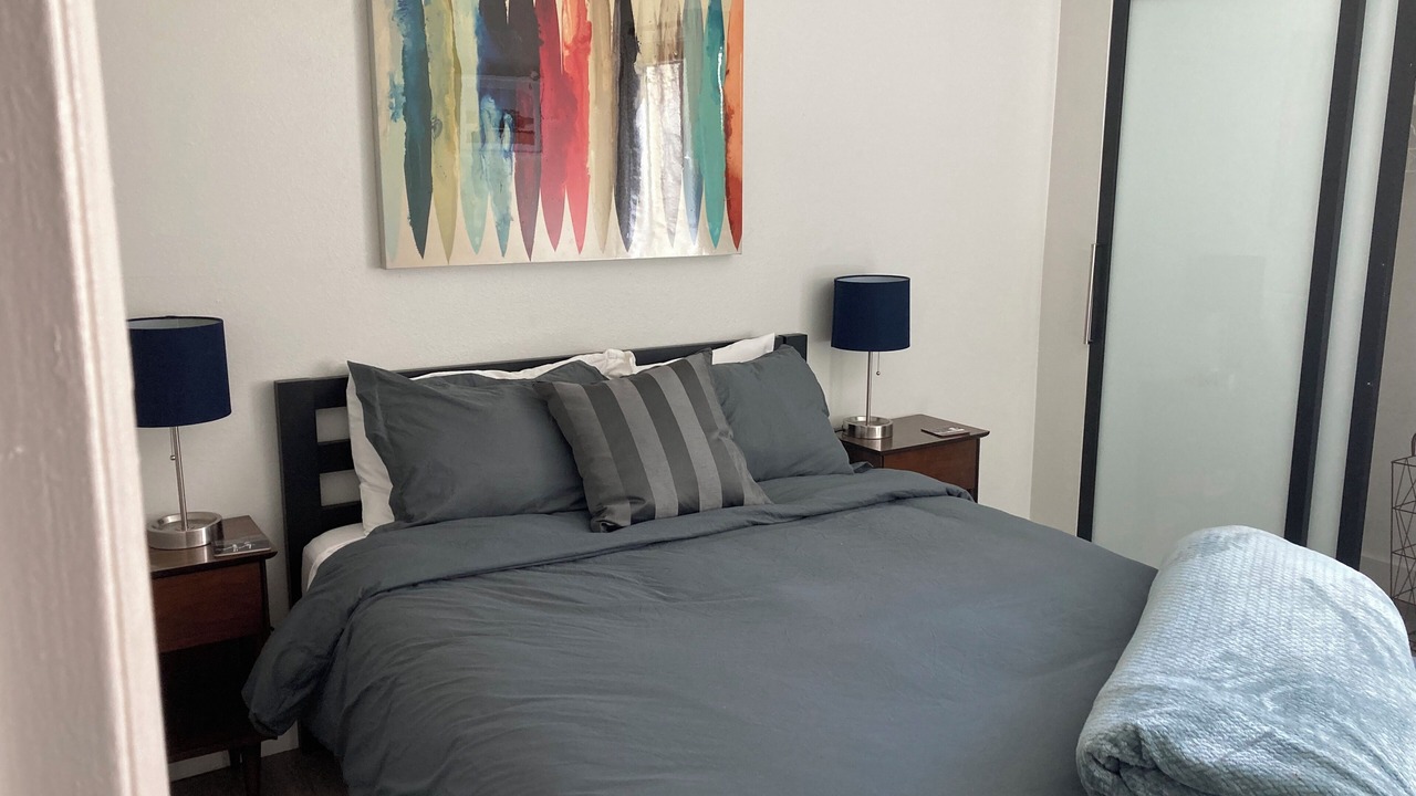 Photo of Bedroom in Valley Village