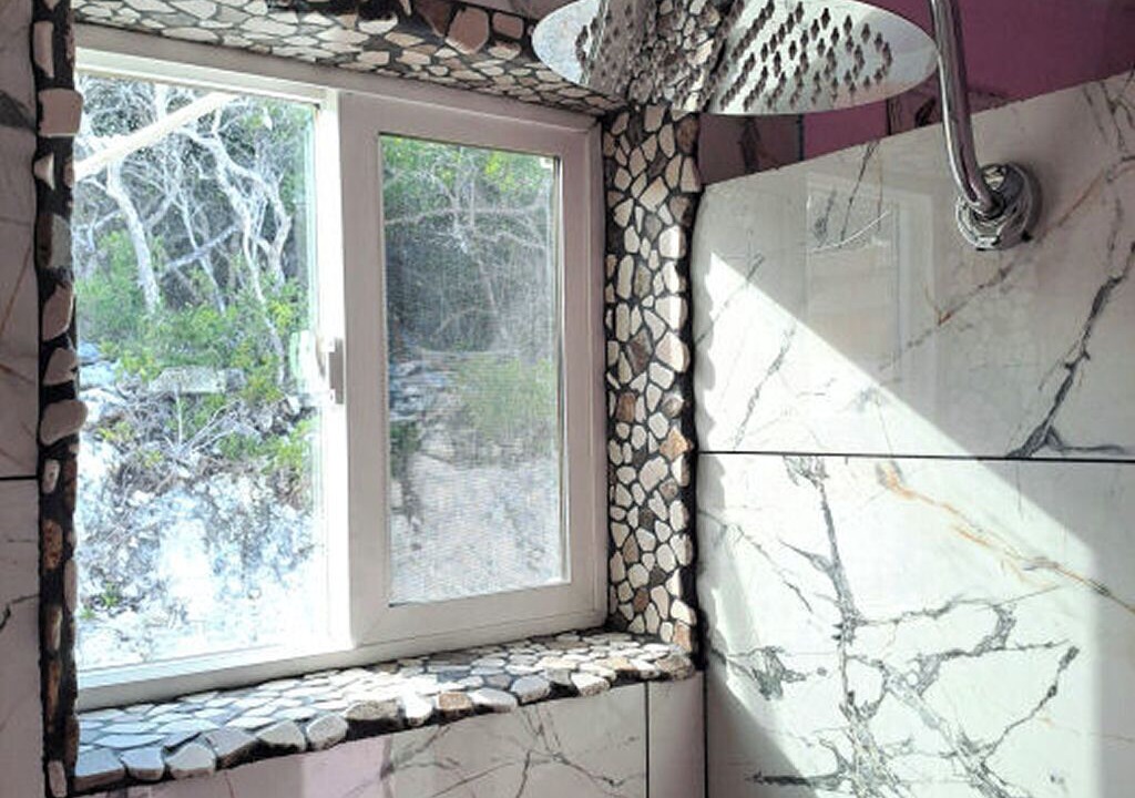 Photo of Bathroom in Salt Pond