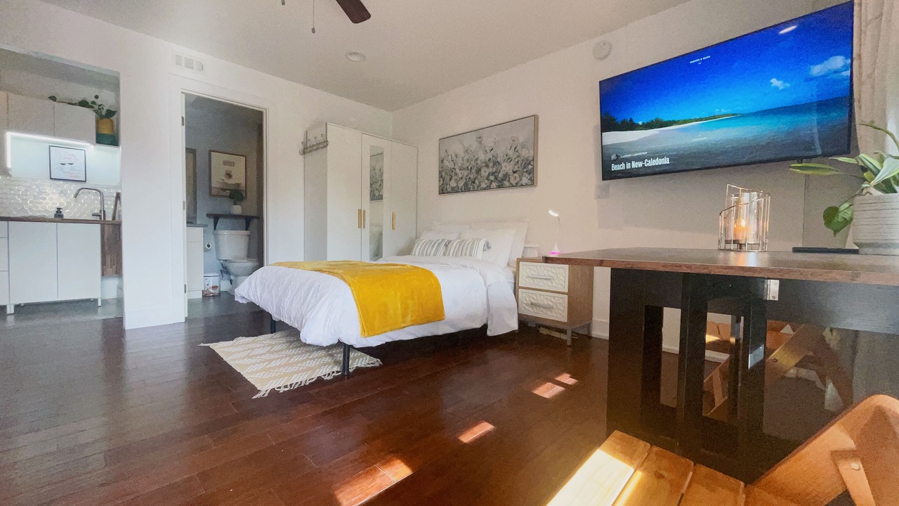 Photo of Bedroom in Santa Ana Heights
