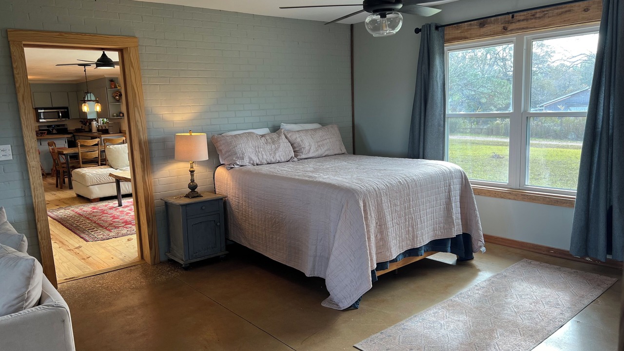 Photo of Bedroom in Houston County